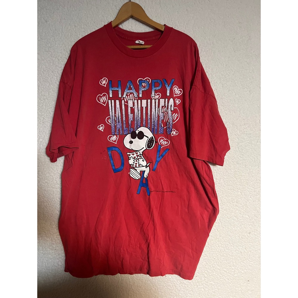 Vintage Snoopy Happy Valentines Day T-Shirt Red Foster Made in USA One Size